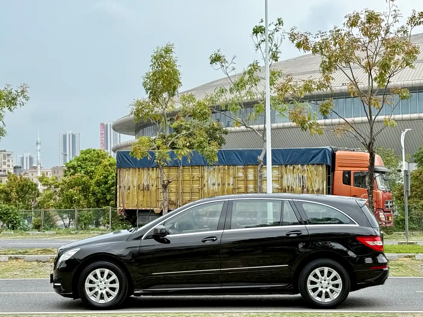 Mercedes-Benz R-Class 2011 R 300 L Business Class фото 5