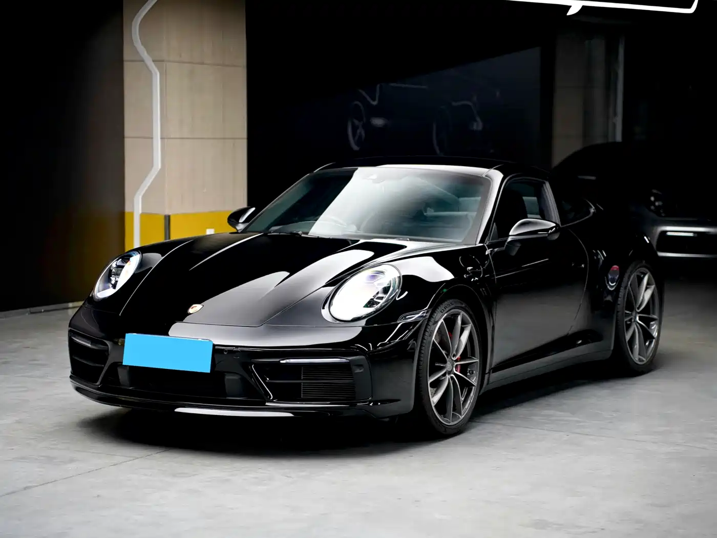 PORSCHE 911