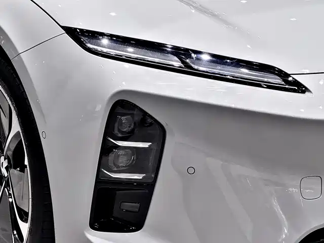 NIO ET5T 2025 75kWh Touring — фото 5