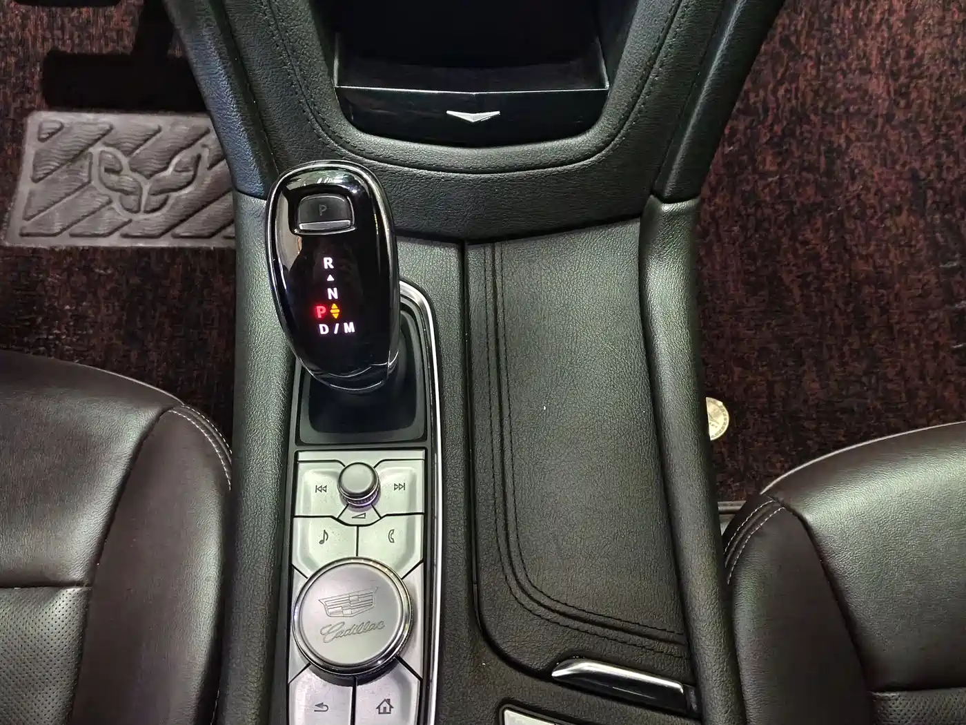 Cadillac XT6 2020 28T 6-Seater 4WD Luxury Model фото 10