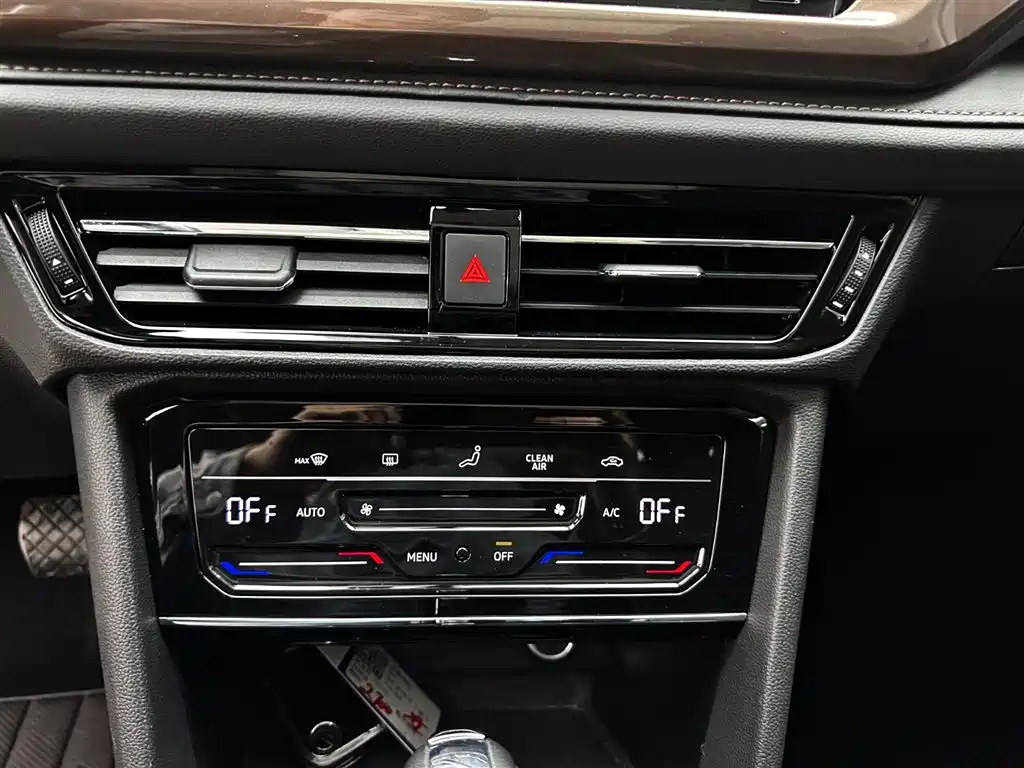 Volkswagen Tharu 2022 280TSI 2WD Comfort фото 15