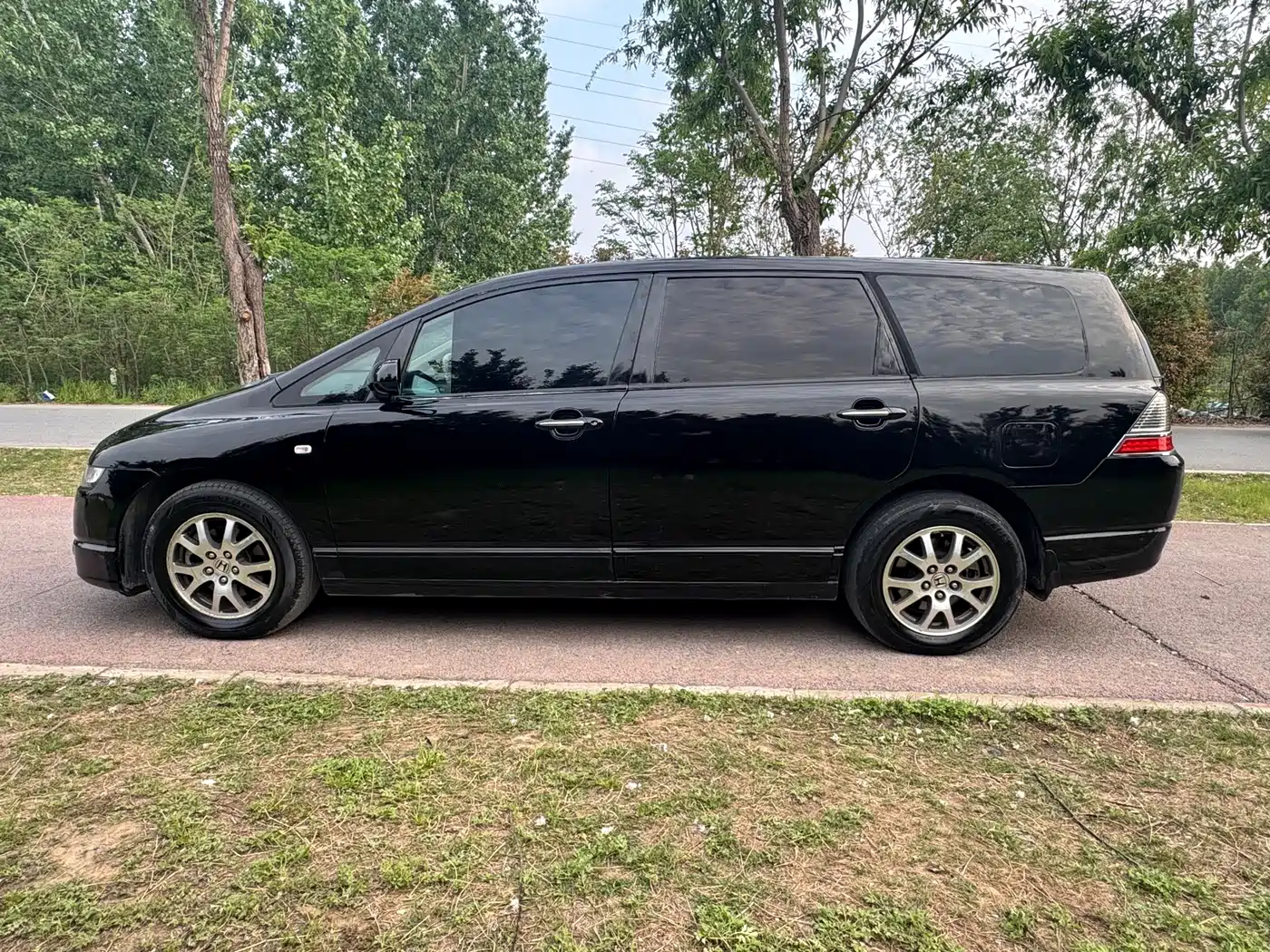 Фото 4 - Honda Odyssey