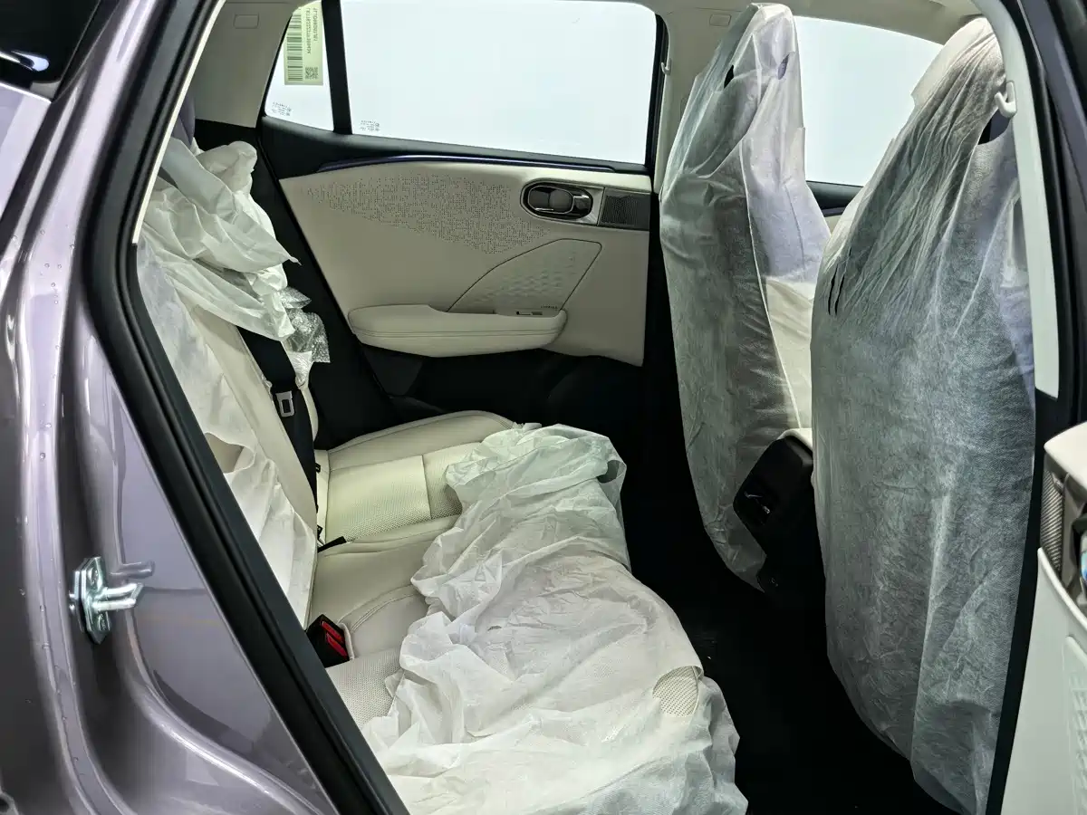 Lynk & Co 06 2026 2026 Relive 1.5T Ultra