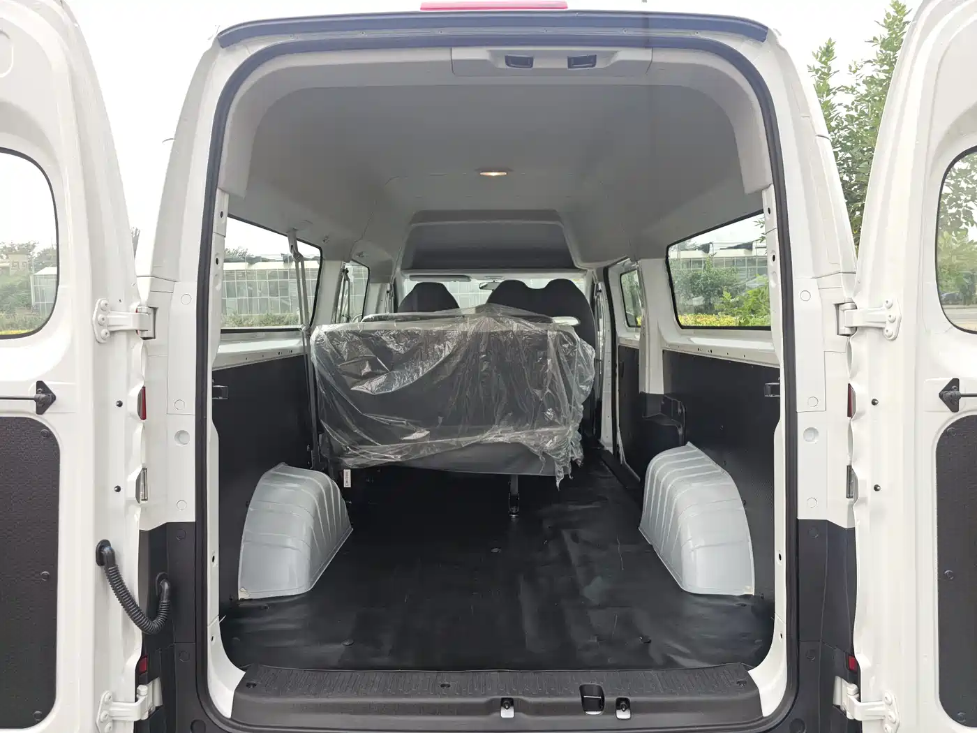 Maxus Dana V1L 2026