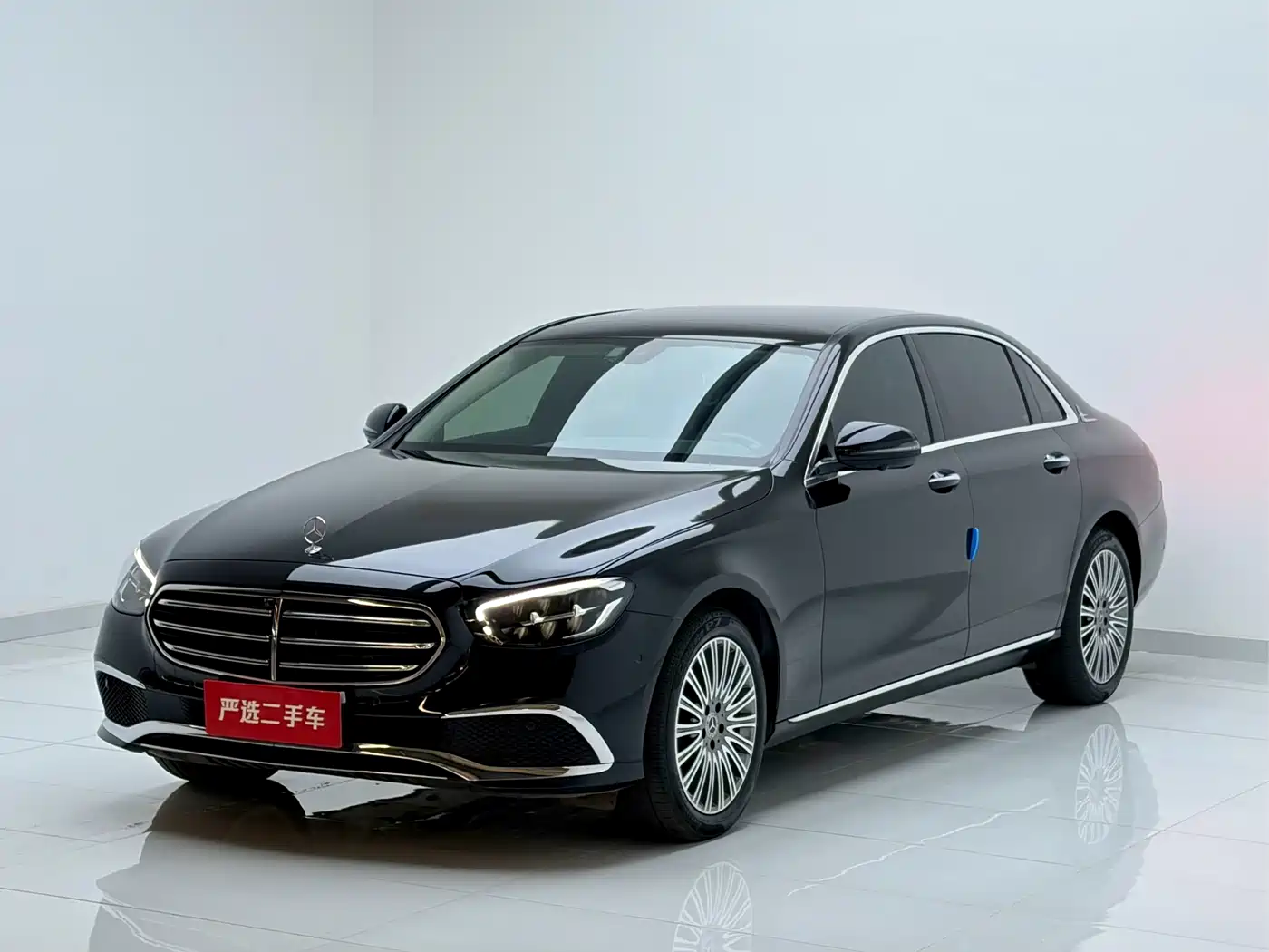 Mercedes-Benz E-Class 2023 E 300 L Luxury