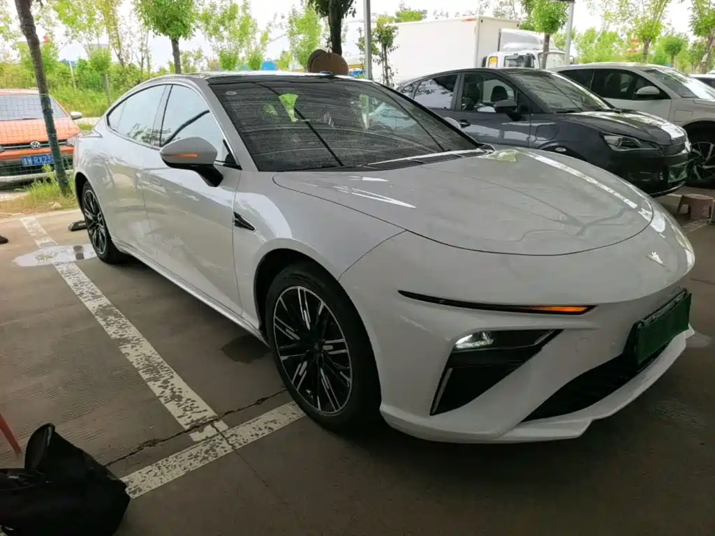 Nezha Auto Nezha S 2023 2023 Pure Electric 520km RWD Lite Edition