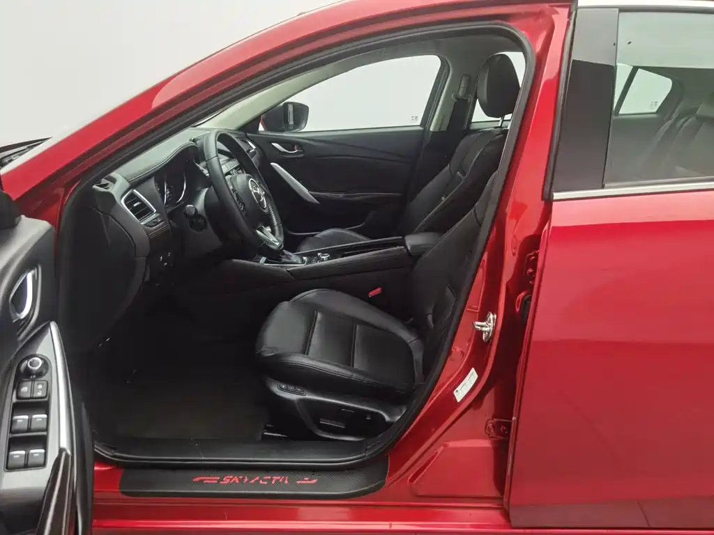 صورة 10 - Mazda Atenza