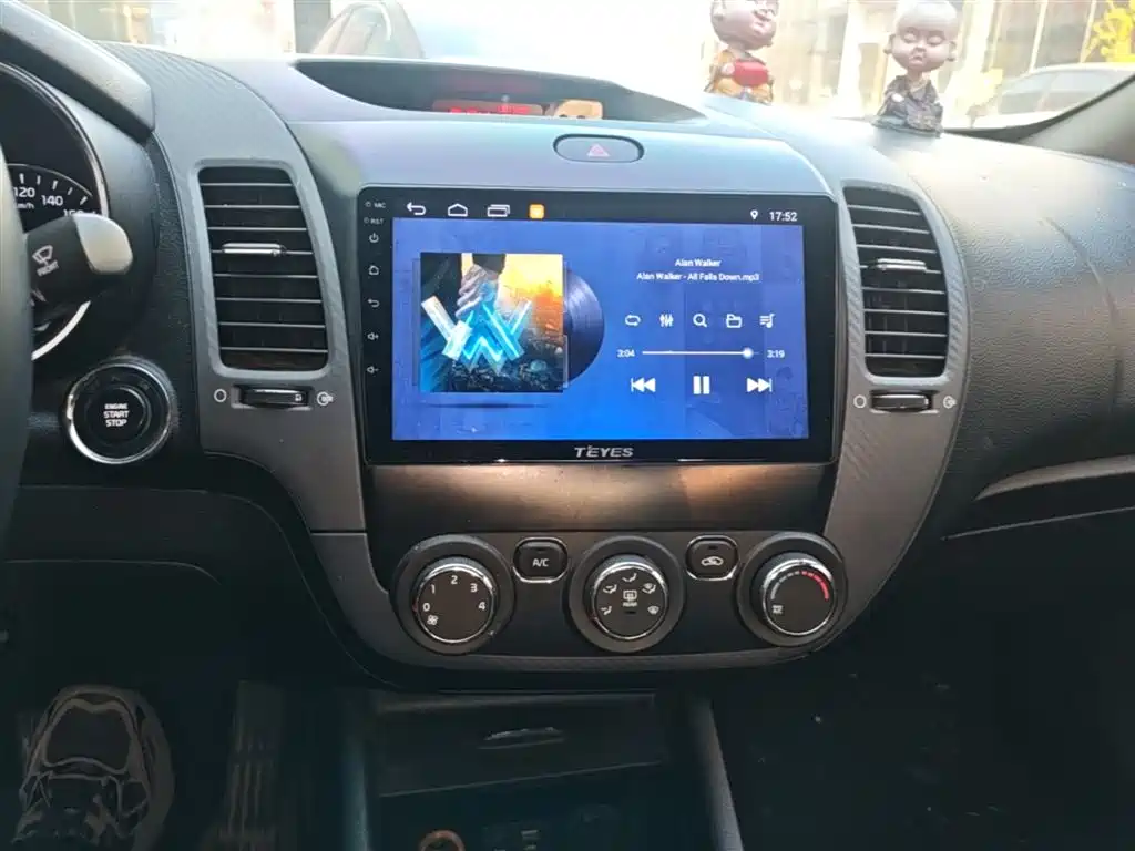 Kia K3 2015 1.6L Automatic GLS фото 13