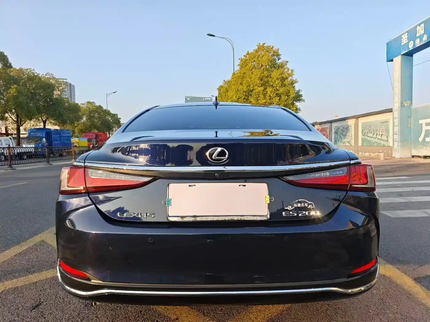 Lexus ES 2021 200 Excellence Edition фото 4