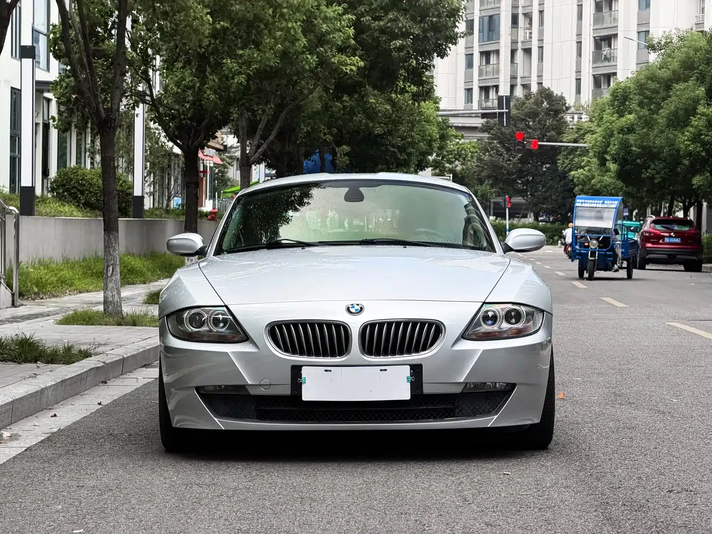 Photo 2 - BMW Z4