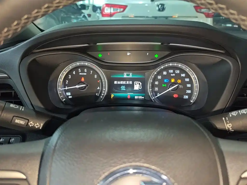 Buick GL6 2019 18T 6-seat Connected Luxury China VI фото 12