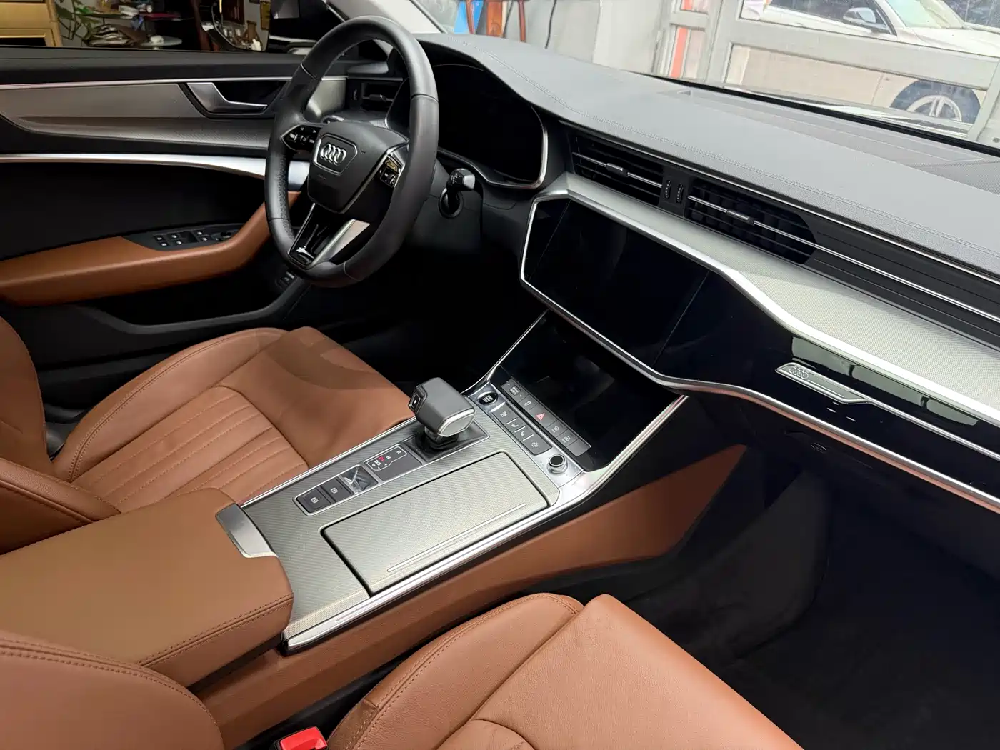 Audi A6L 2022 40 TFSI Luxury Elegance фото 37