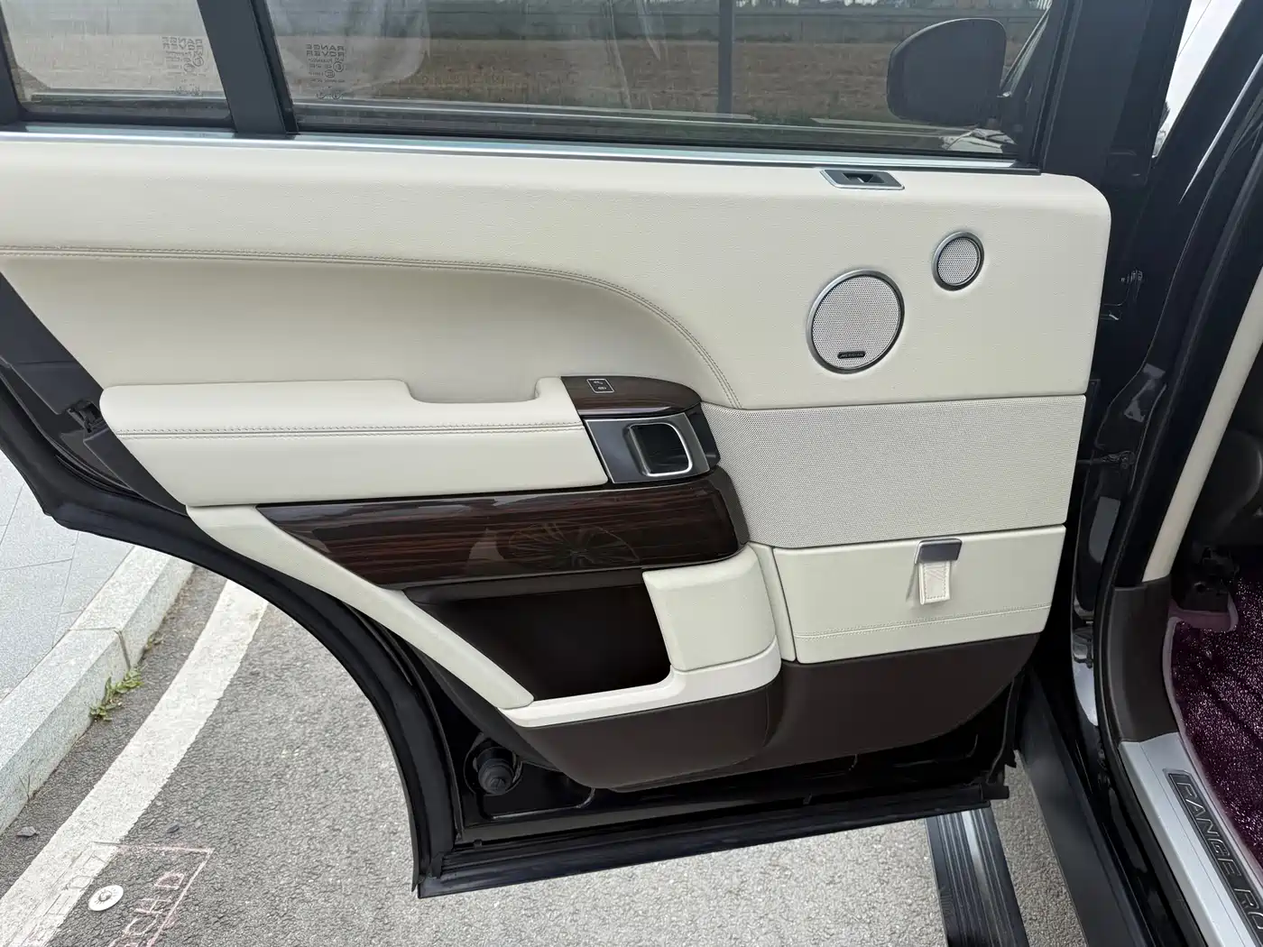 Land Rover Range Rover 2017 3.0 SC V6 Vogue LWB (Long Wheelbase) фото 19