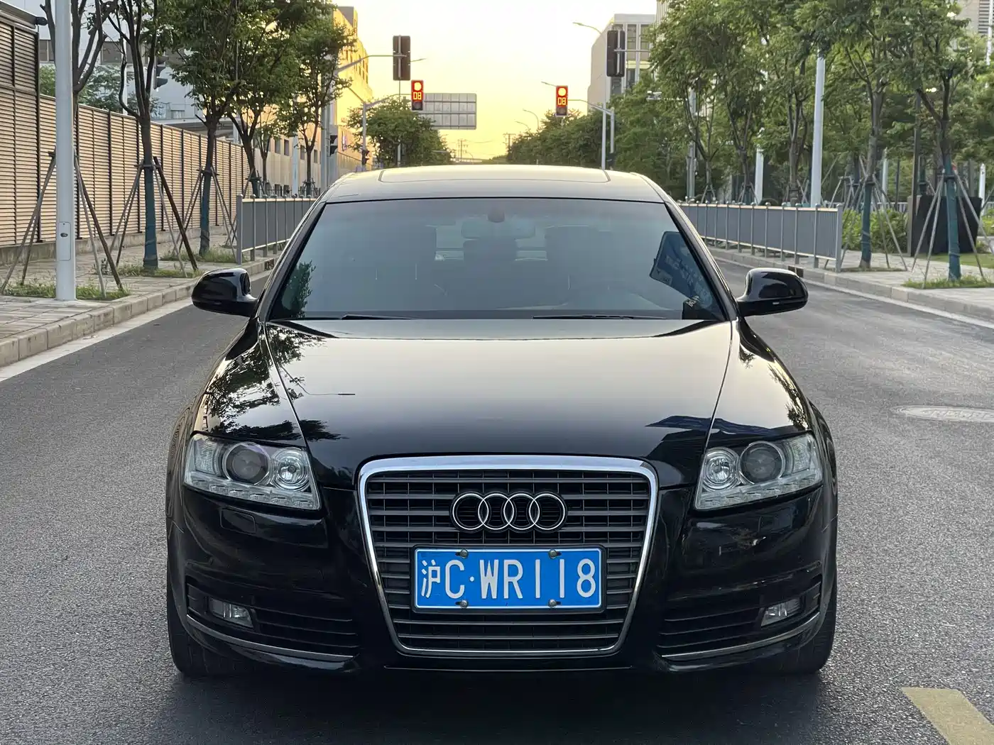 Audi A6L 2010 2.8 FSI Luxury фото 2