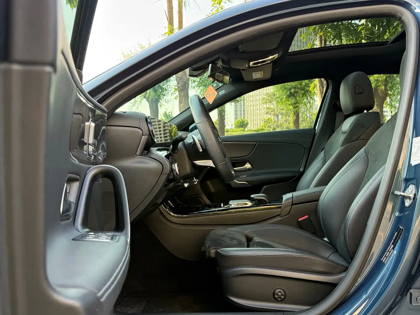 Mercedes-Benz A-Class 2019 A 200 L Sport Sedan фото 4