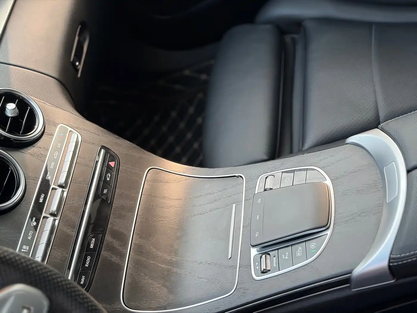 Mercedes-Benz C-Class 2020 C 260 L Sport фото 14