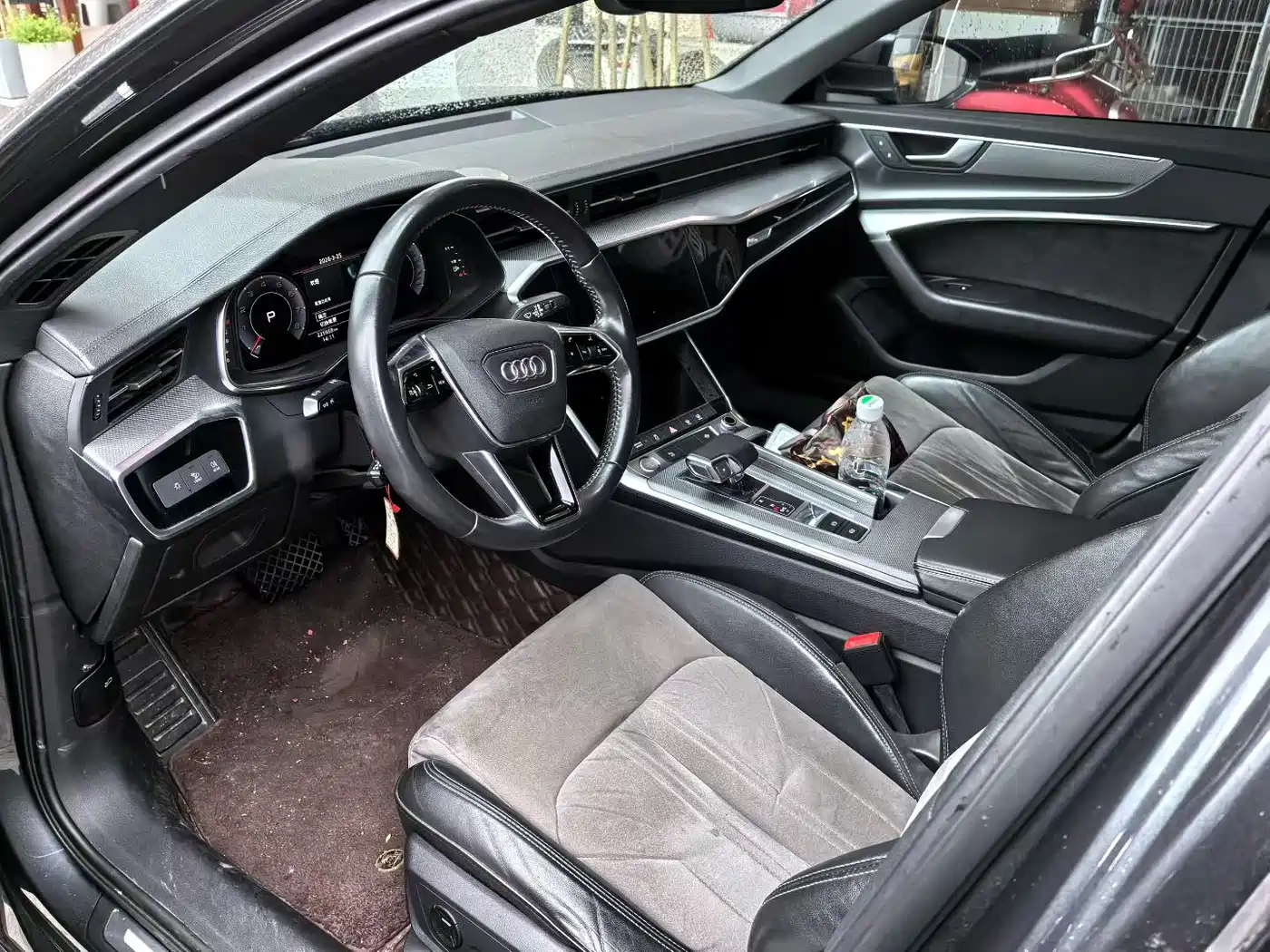 Audi A6L 2019 40 TFSI Luxury Dynamic фото 2