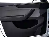 Photo 17 - Tesla Model Y