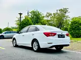 Фото 8 - Buick Excelle