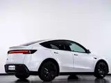 Photo 6 - Tesla Model Y
