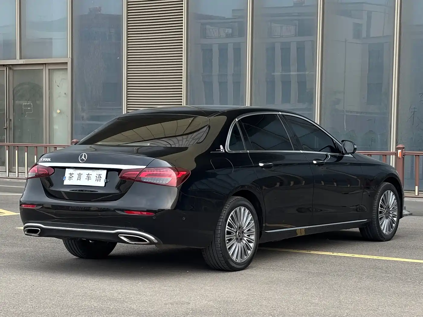  E CLASS