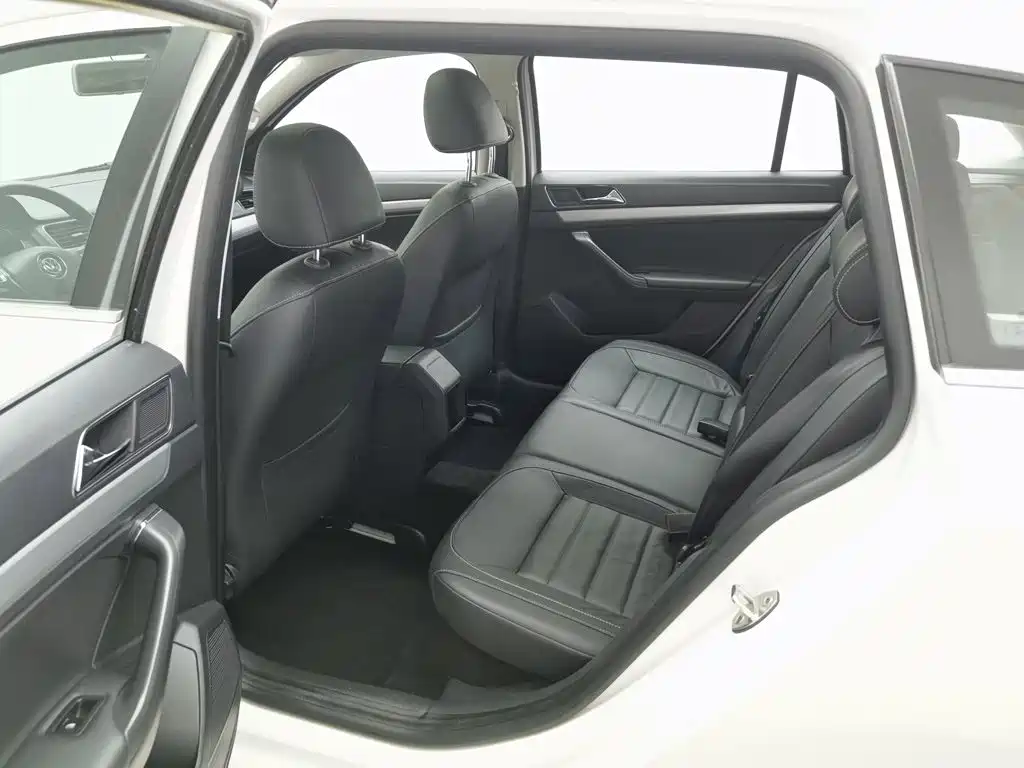 Volkswagen Lavida Tour 2018 2017 230TSI DSG Comfort Edition