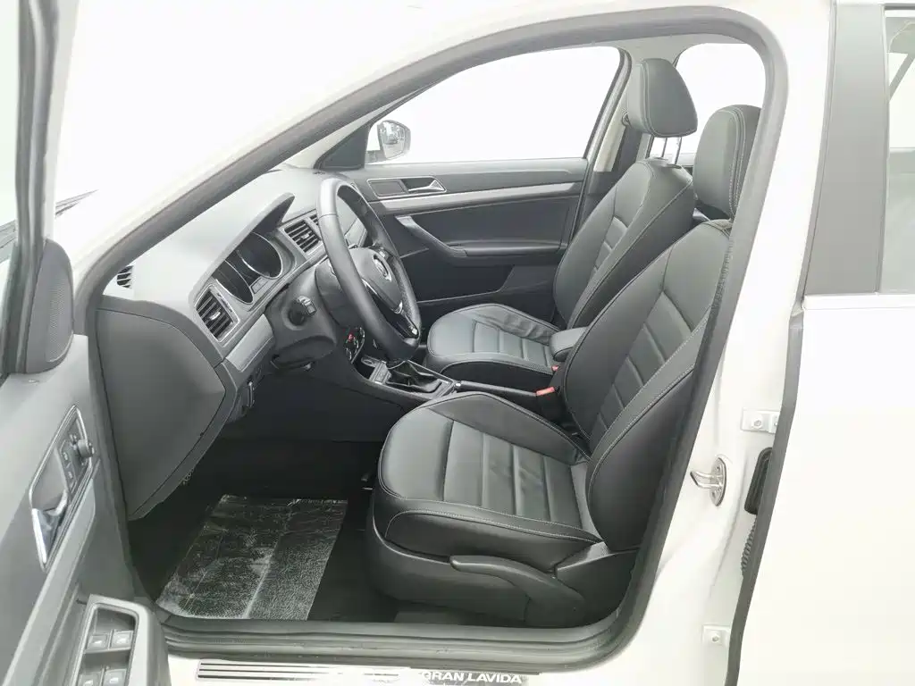 Volkswagen Lavida Tour 2018 2017 230TSI DSG Comfort Edition