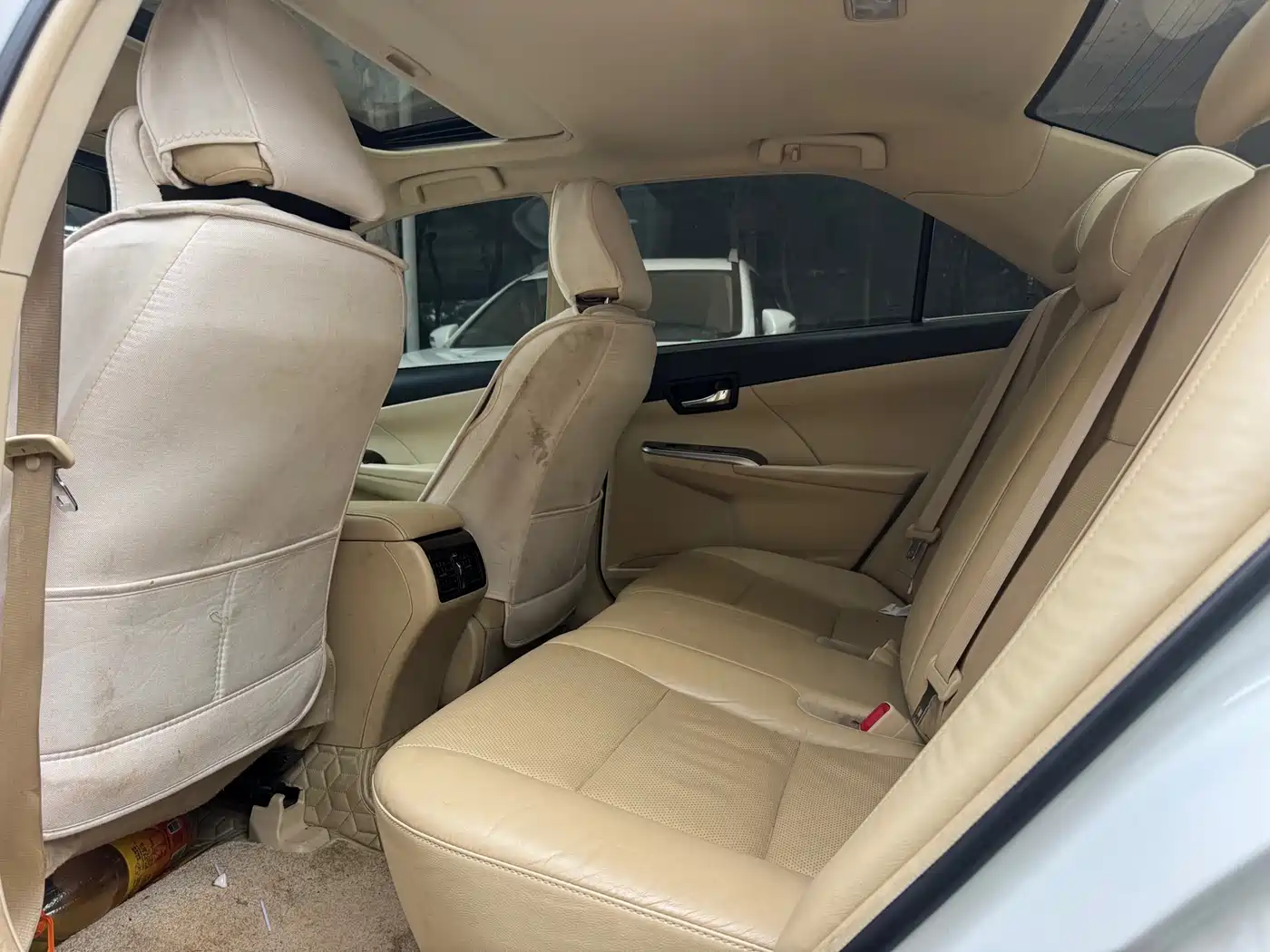 Toyota Camry 2016 2.0G 10th Anniversary Leading Edition фото 8