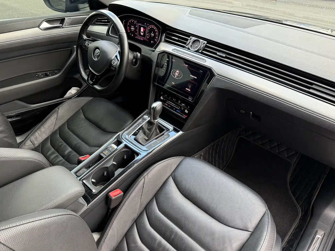 Volkswagen FAW-Volkswagen CC 2020 330TSI Glamour Version China VI фото 7