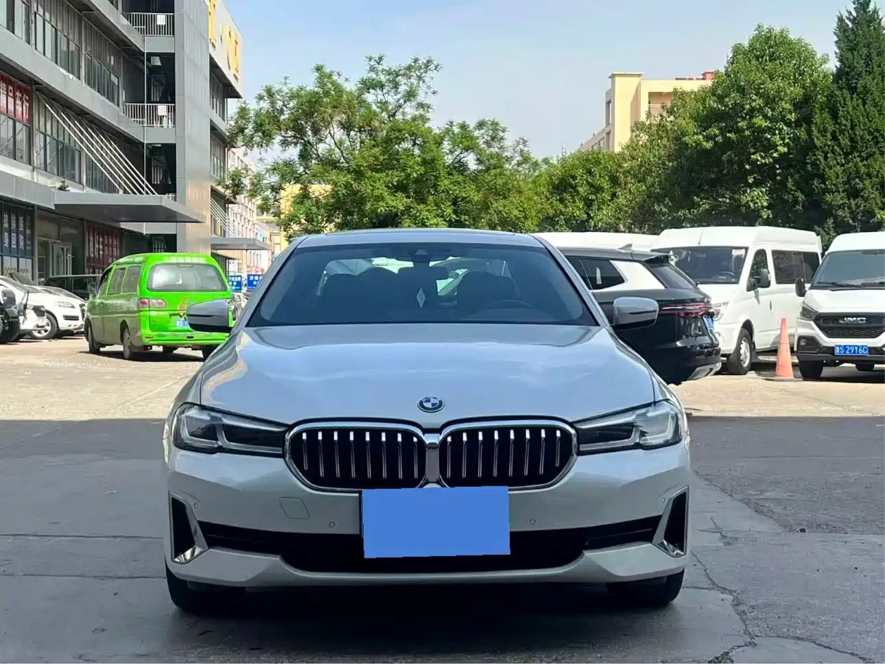 BMW 5 Series 2022 525Li Luxury Package фото 2