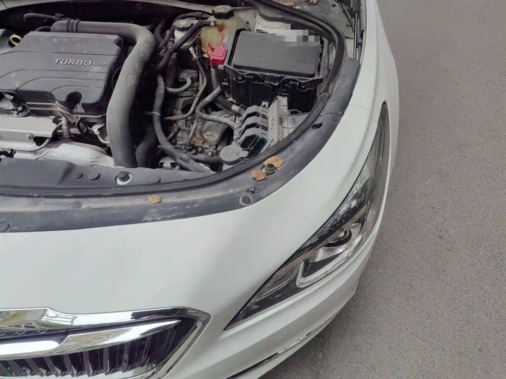 Buick LaCrosse 2016 Facelift 20T Leading фото 22