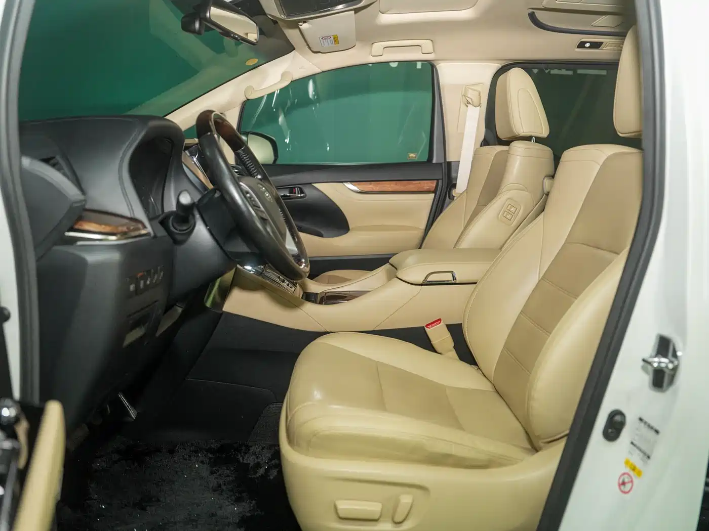 Toyota Alphard 2018 3.5L Premium фото 23