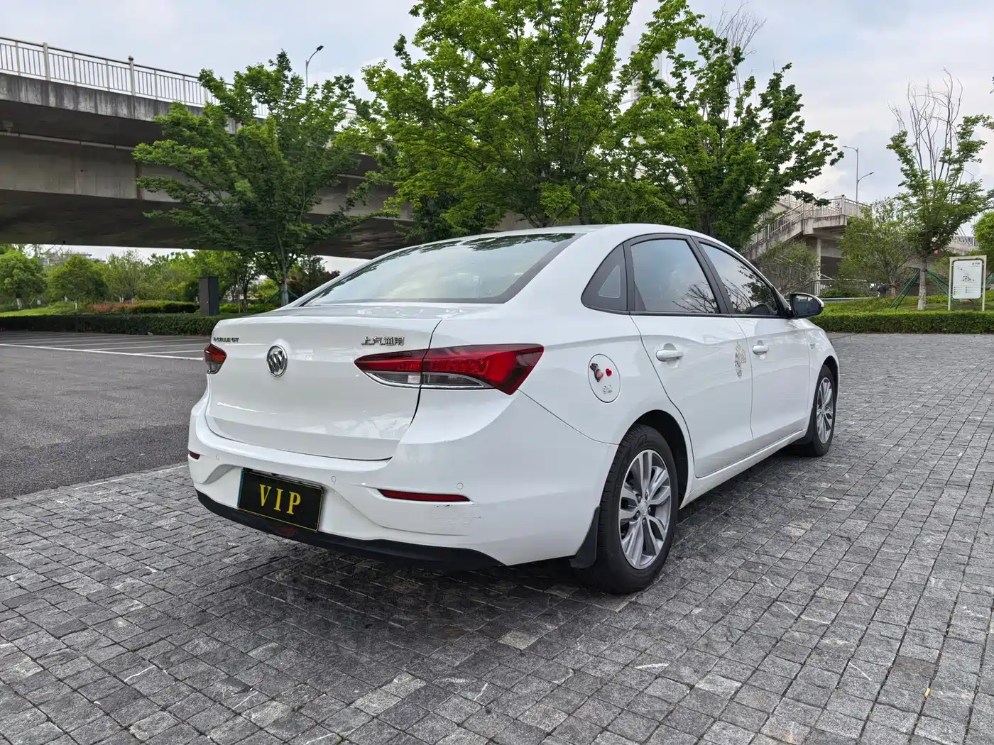 BUICK YINGLANG