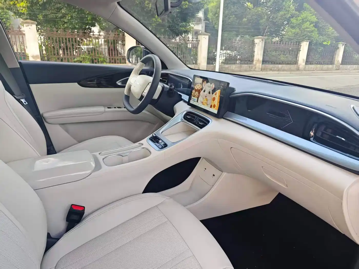 Фото 9 - Geely Galaxy Starry Wish