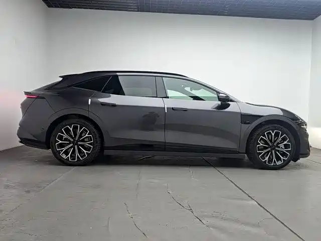 ZEEKR EXTREME KRYPTON 007GT