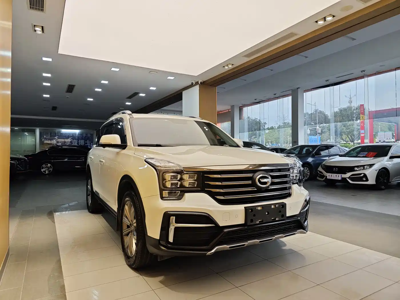 GAC Trumpchi Trumpchi GS8 2020 Model 390T FWD Luxury Smart Connect (7-seater) фото 4