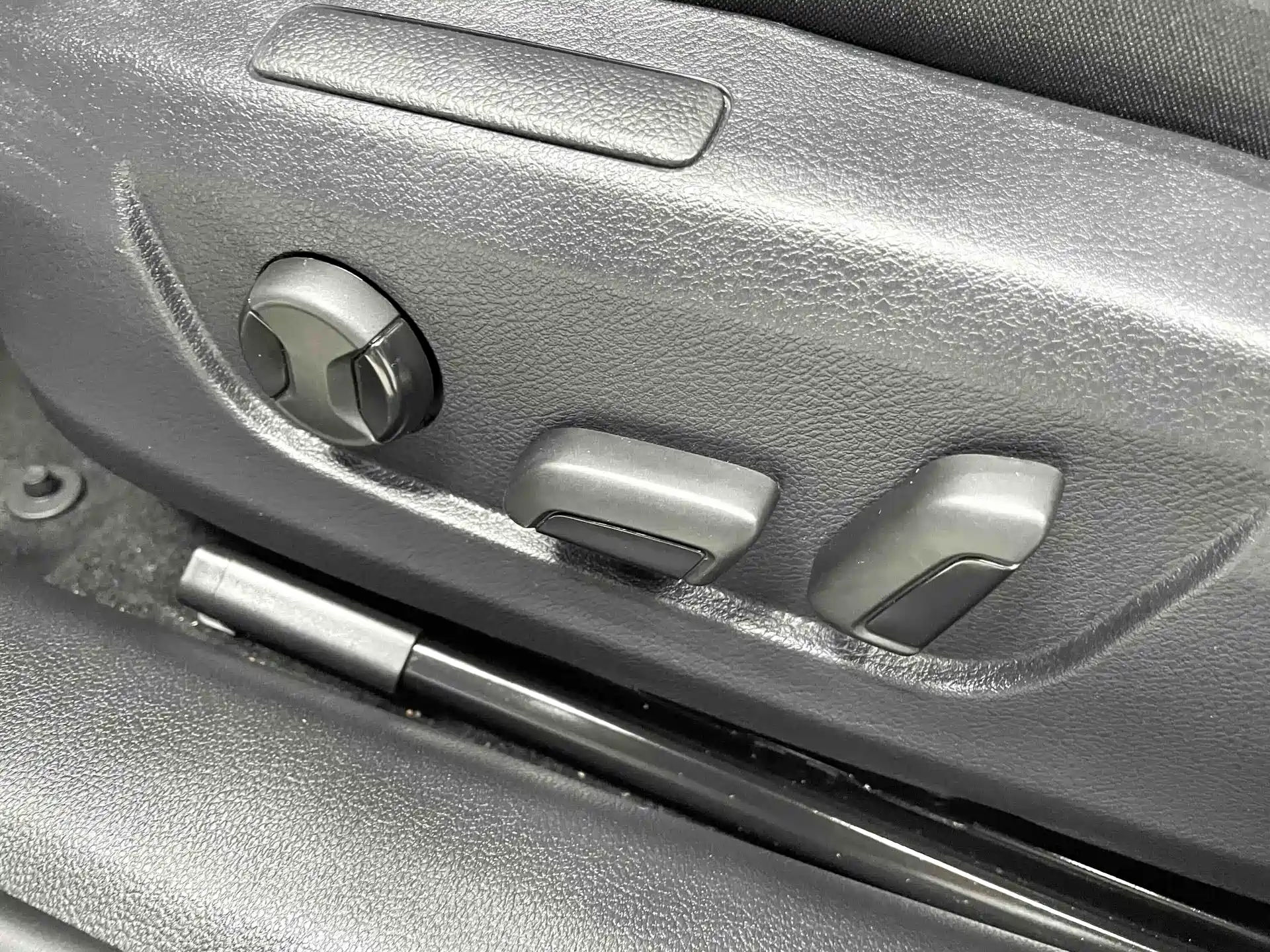 Фото 11 - Škoda Superb