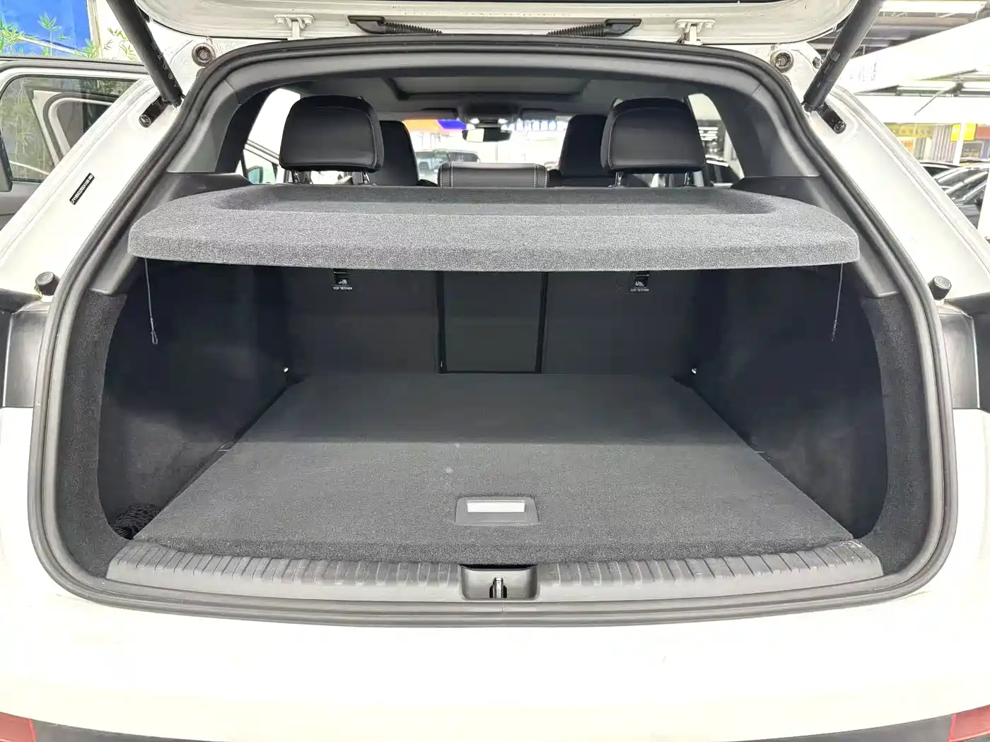 Audi Q4 e-tron 2025 2024 40 e-tron Creation Edition