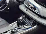 صورة 15 - BMW i8