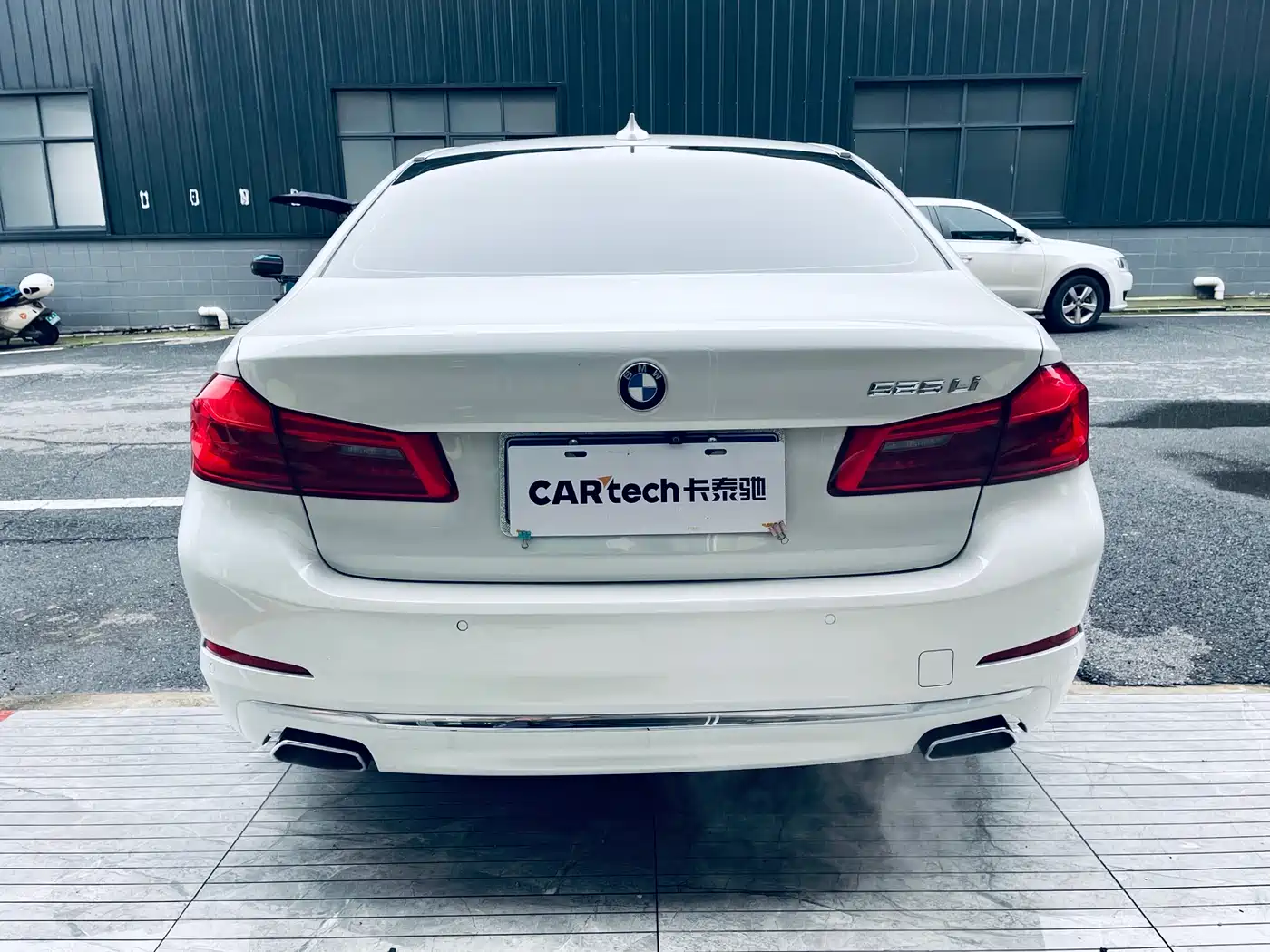 BMW 5 Series 2019 525Li Luxury Package фото 12