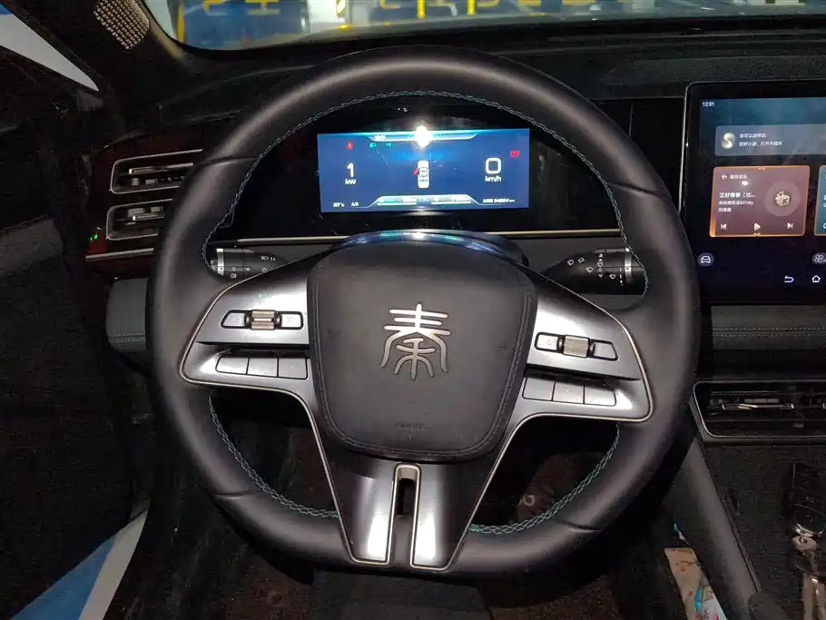 BYD Qin L 2024 DM-i 120KM Leading фото 15