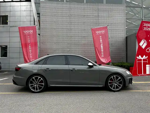 Audi S4 2023 S4 3.0TFSI — фото 4