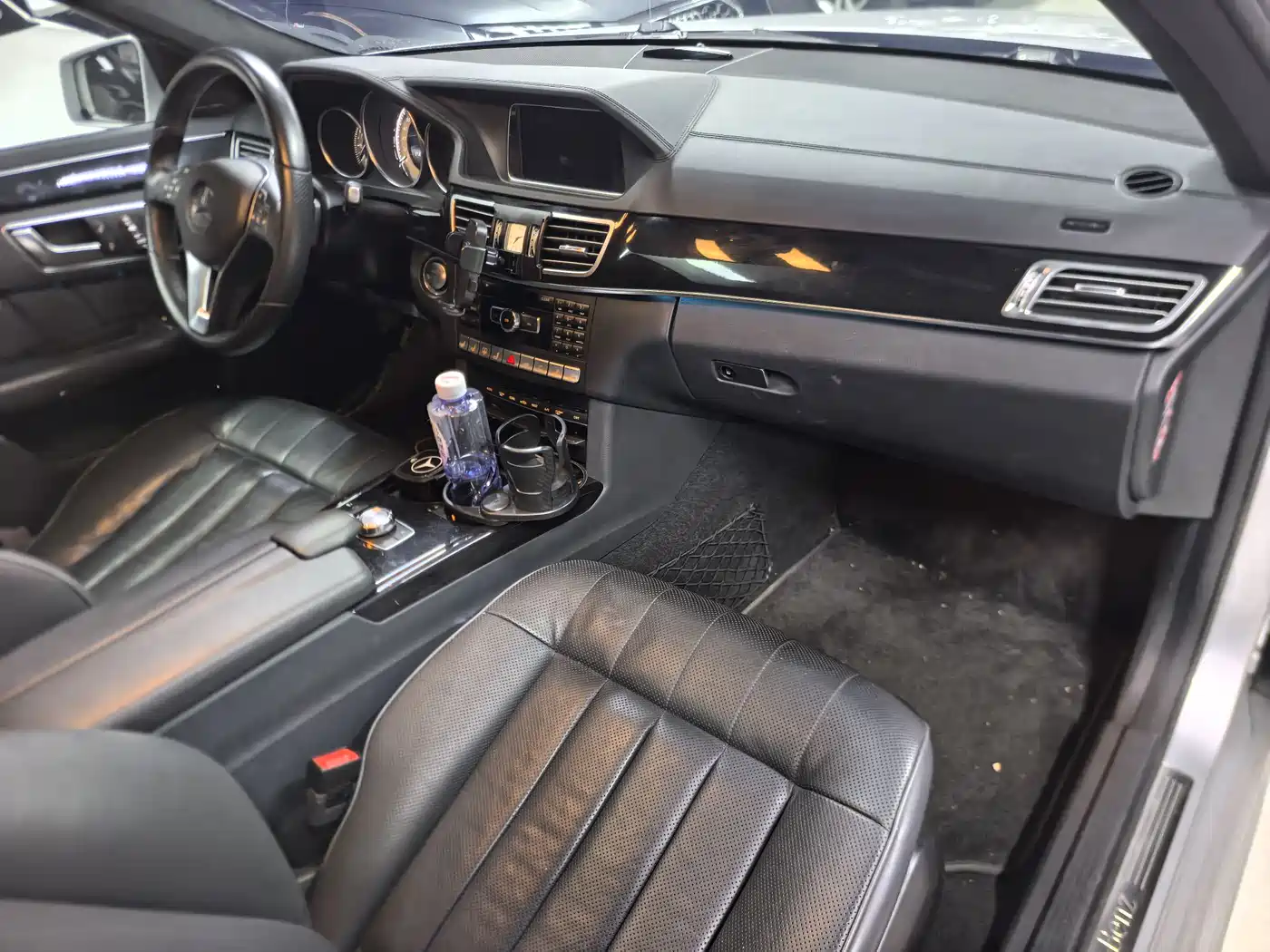 Mercedes-Benz E-Class 2015 E 400 L Sport Luxury 4MATIC фото 10