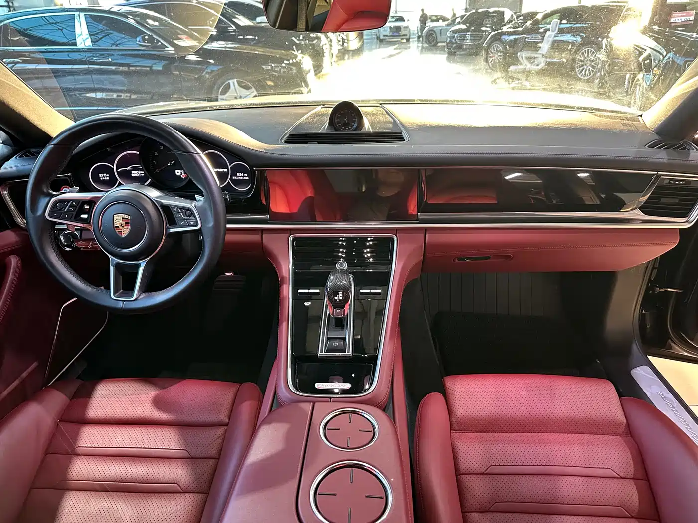 Porsche Panamera 2019 Panamera 2.9T фото 11