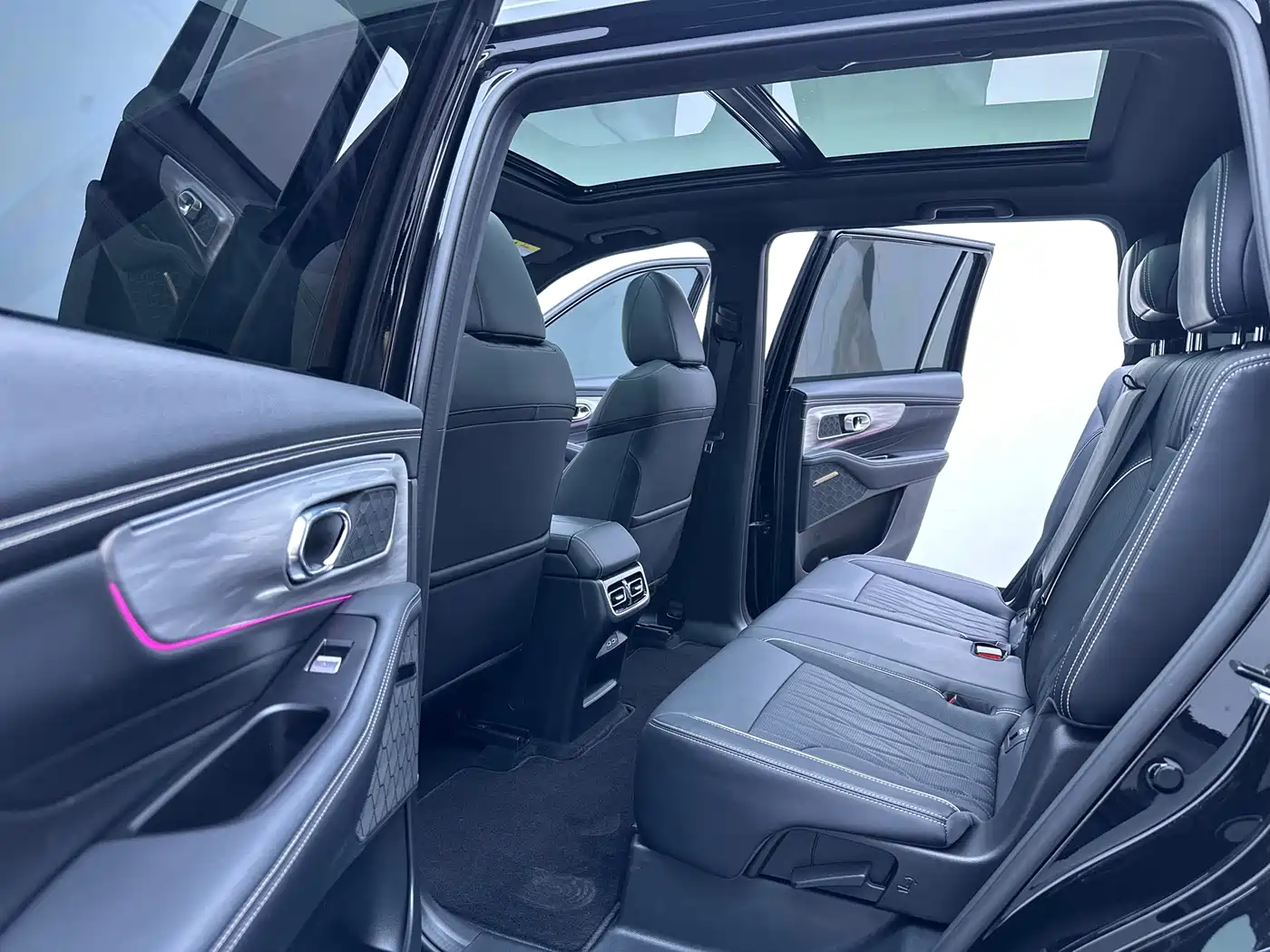 GAC Trumpchi Trumpchi GS8 2025 Pilot Series 2.0TGDI 2WD Luxury Edition 5-seater фото 21