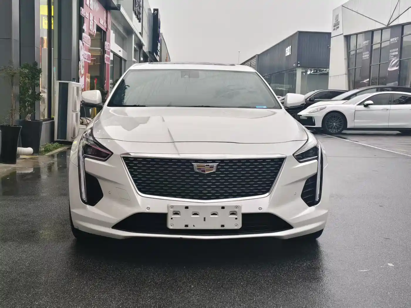 CADILLAC CT6