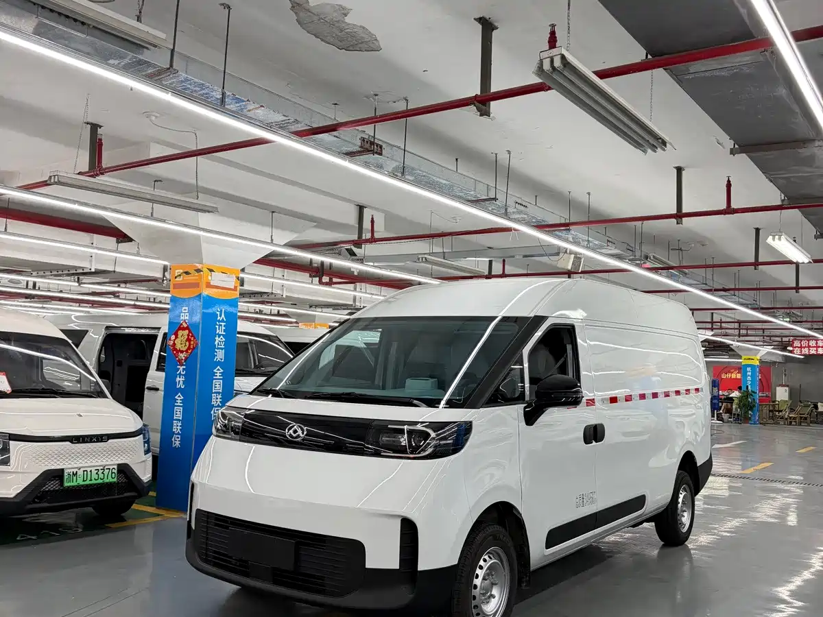2026 Maxus Dana V1L