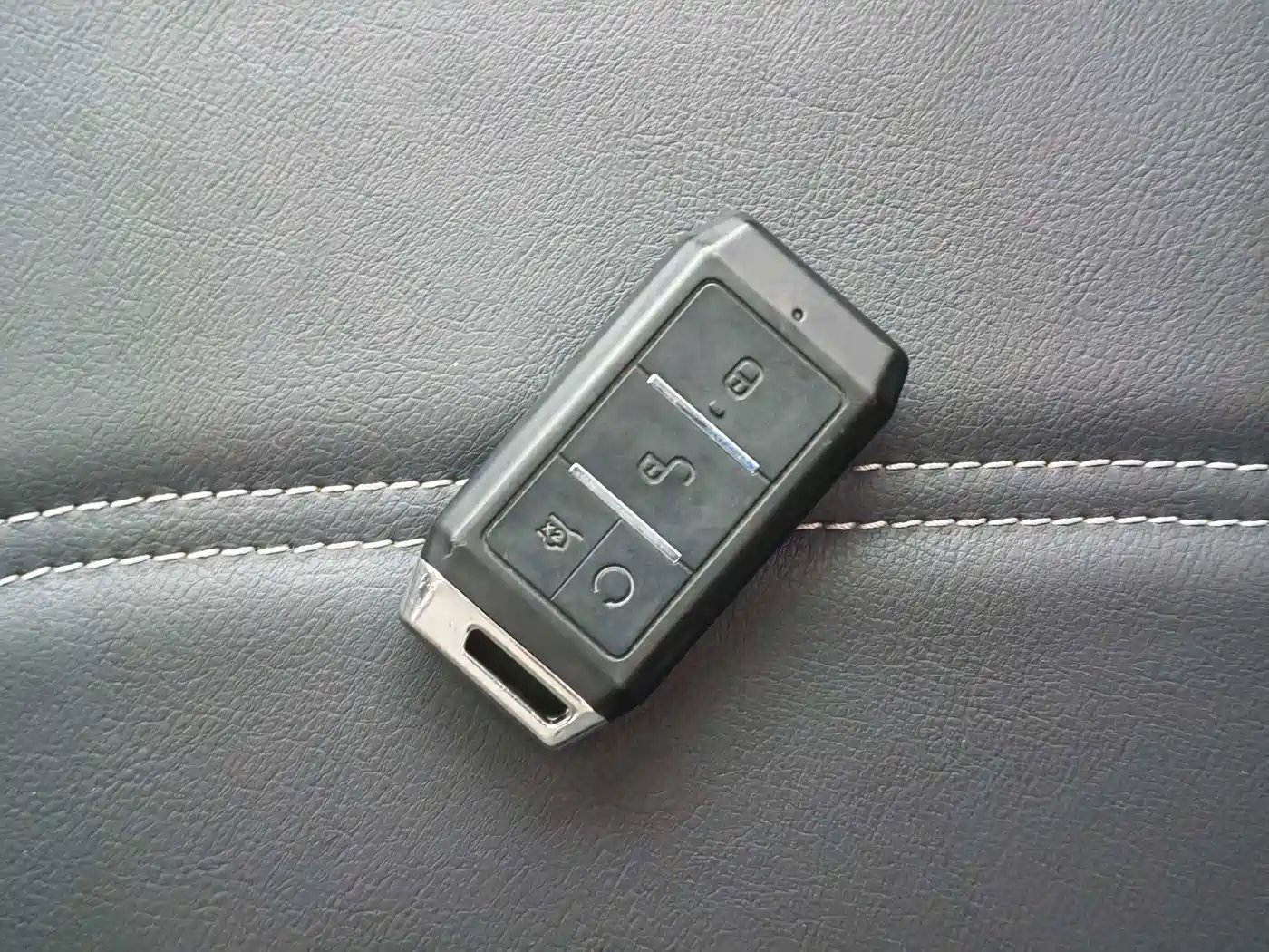 BYD Yuan New Energy 2020 2019 EV360 Smart Connect Edition