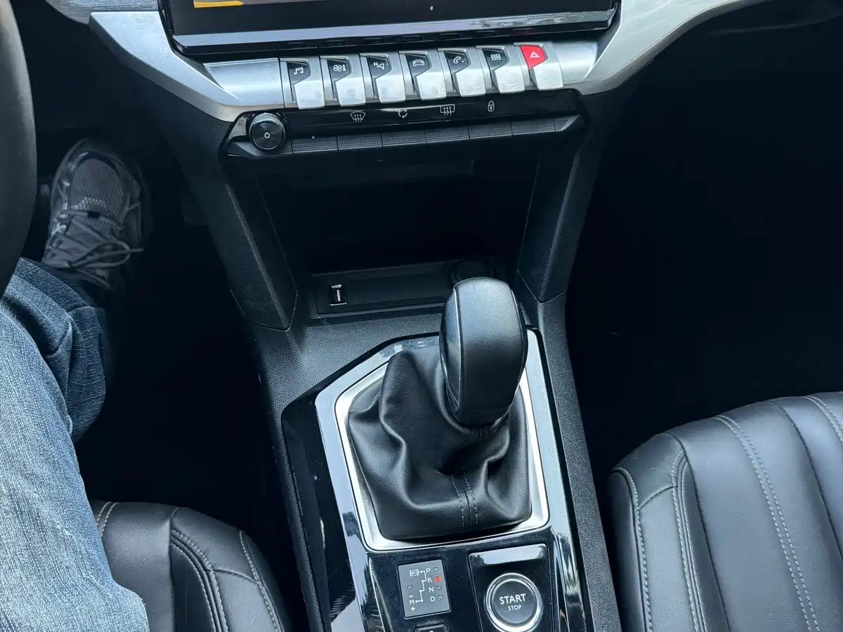 Peugeot 408 2022 2022 1.6T Progressive Edition