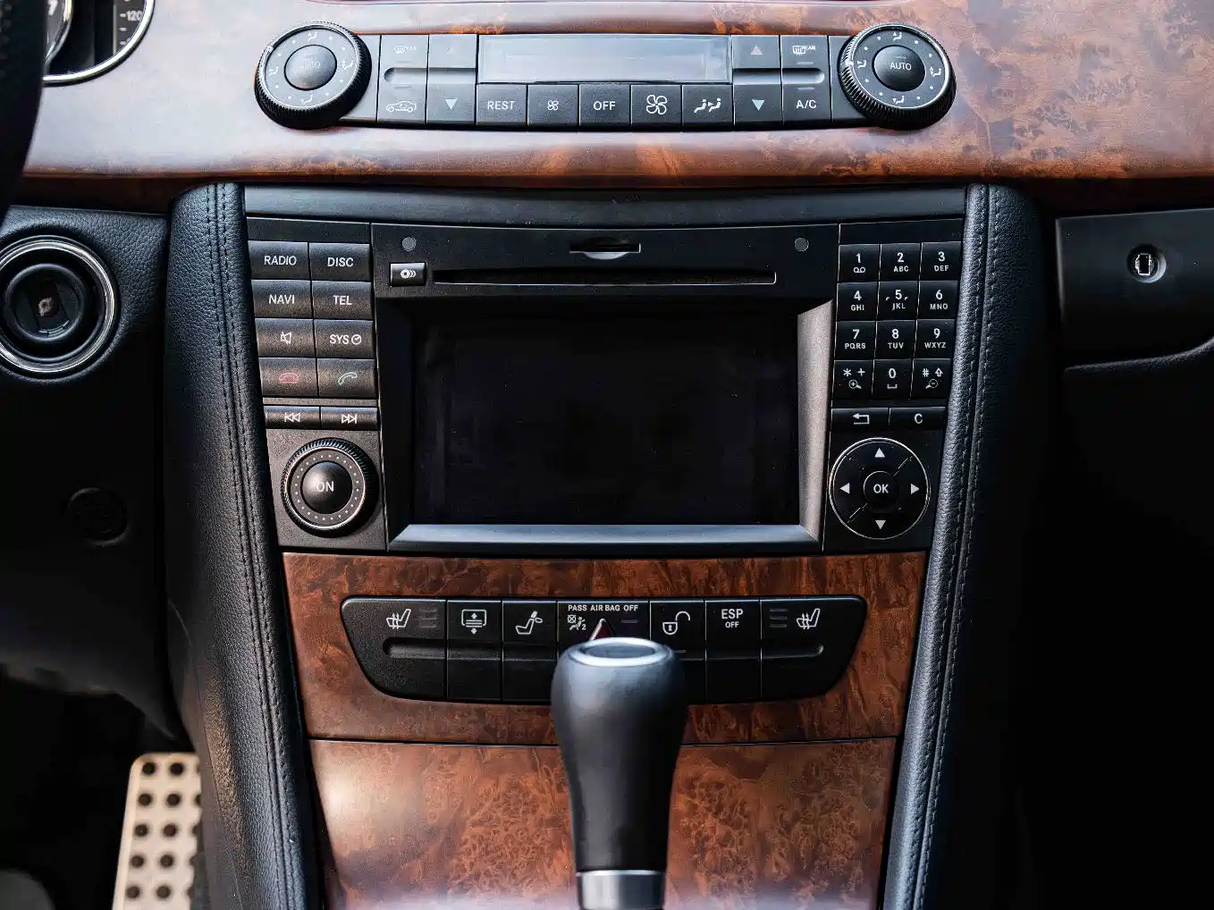 Mercedes-Benz CLS AMG 2008 AMG CLS 63 фото 16